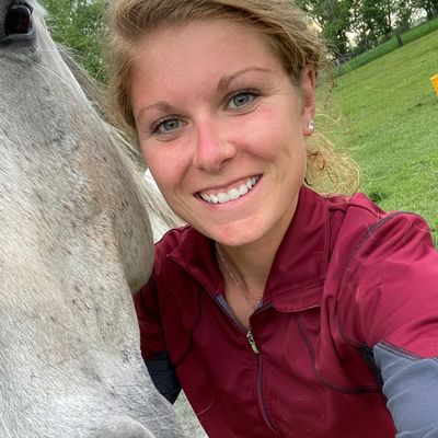 Kaitlyn Sandmeier : Program Director/Equine Manager